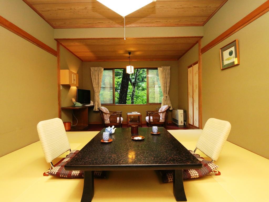Hotel Kose Onsen Karuizawa Habitación foto